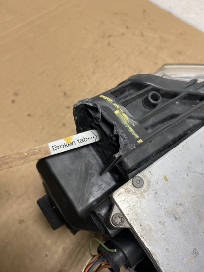 2005 to 2008 Audi A6 Right Passenger Side Headlight Xenon HID OEM AC5517 DW5