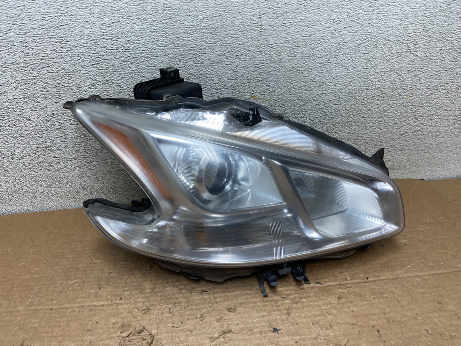 Halogen 2009-2014 Nissan Maxima Right Passenger Headlight DEPO Z3656 DW0