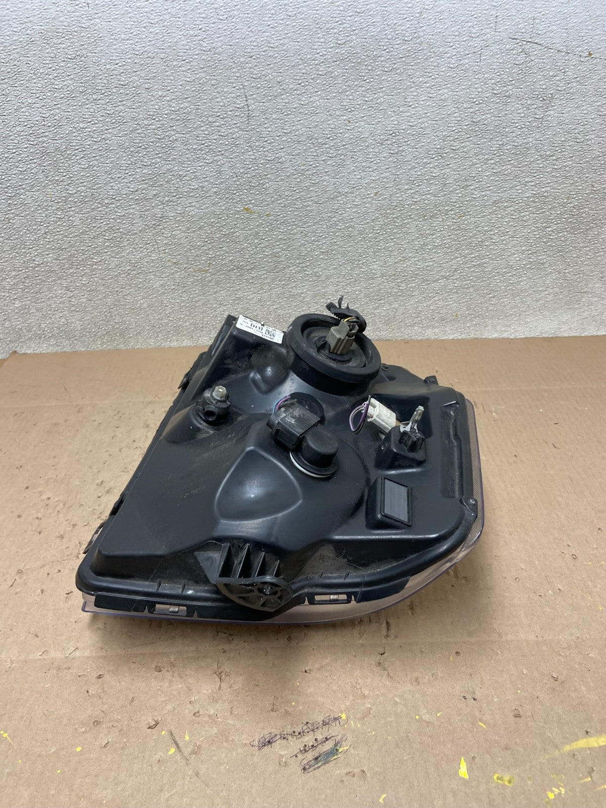 2008-2014 Ford Econoline E150 E250 E350 Left Driver LH Headlight OEM Z6411 DW7