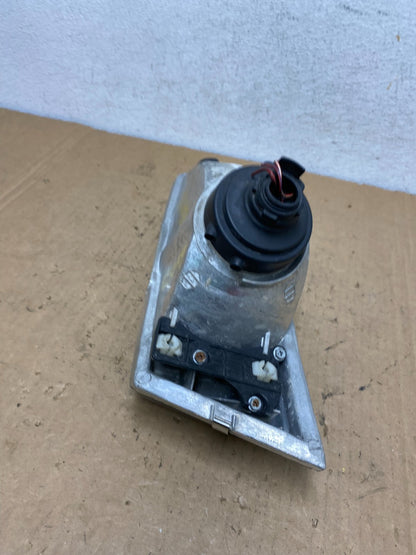 1997 1998 1999 Toyota Camry Right Passenger RH Halogen Headlight AD3049 DW5