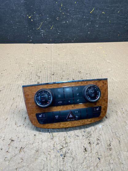 2006 to 2010 Mercedes W251 R350 AC Temp Heater Climate Control T1655 DG0
