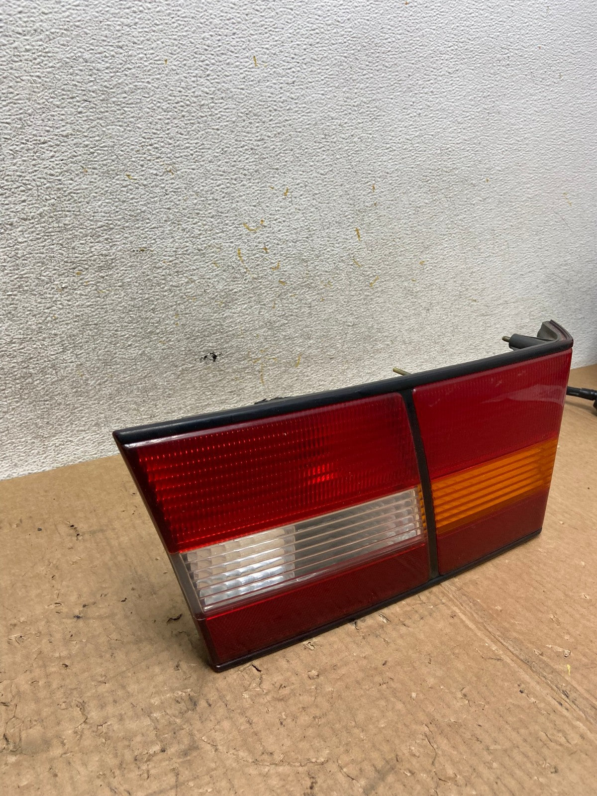 1997 1998 1999 Lexus ES300 Left Lh Driver Side Tail Light Inner AI5489 LK2