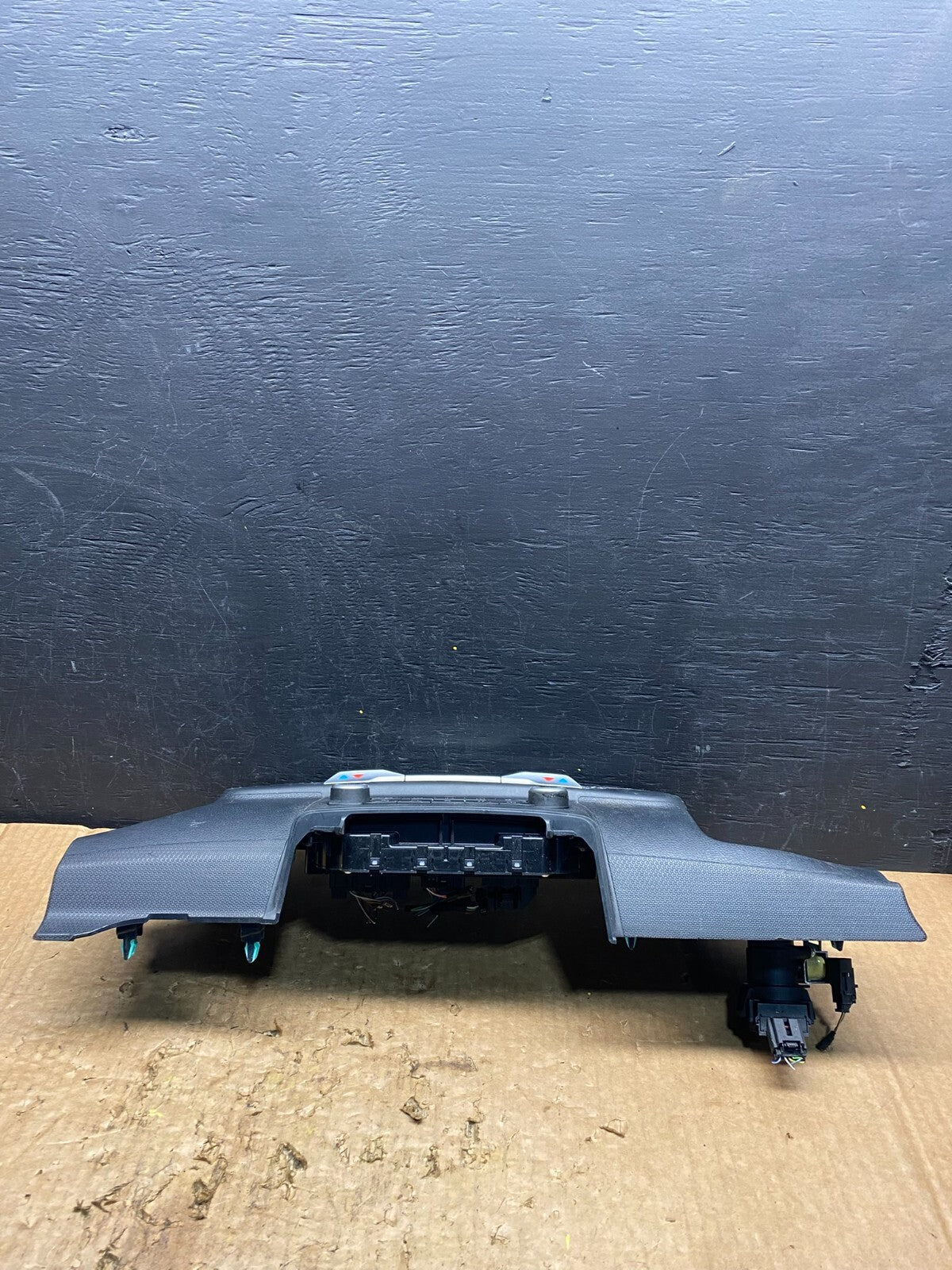 2020 to 2023 Ford Explorer Radio Climate Control Panel Trim G4022 DG13
