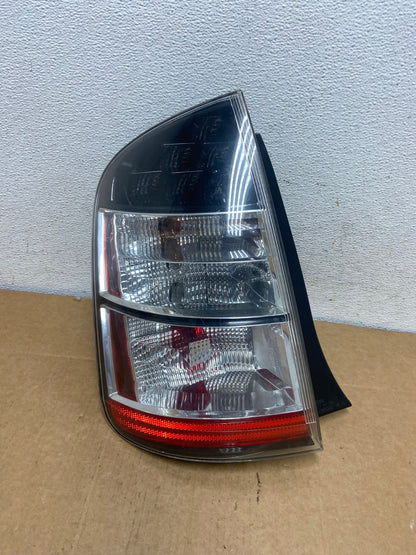 2004 2005 Toyota Prius Tail Light Left Driver Lh Side AD5361 LK0