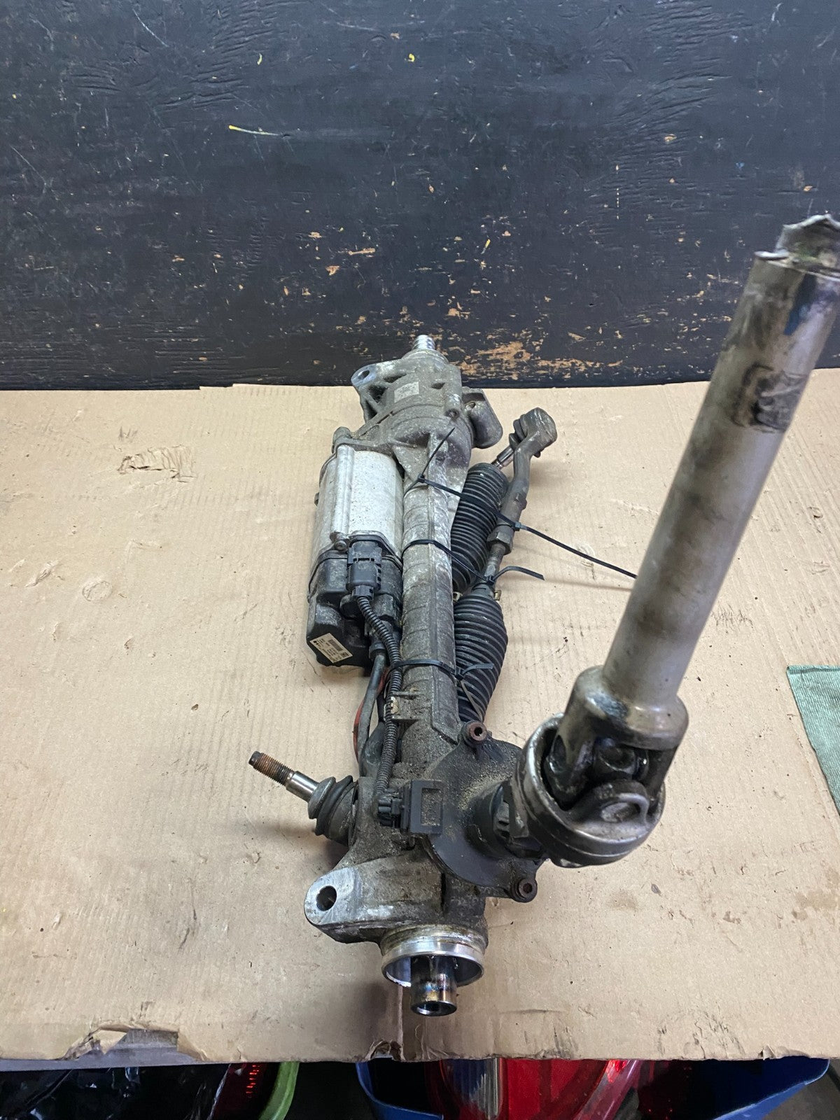 2014 BMW 528 XI 6867965 Power Steering Gear Rack and Pinion V3411 PS3