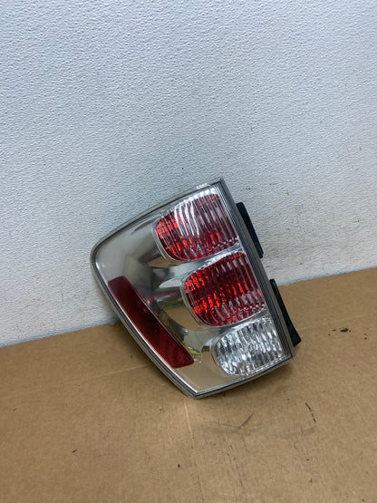2005 to 2008 Chevrolet Equinox Left Driver Lh Side Tail Light AD5392 LK2