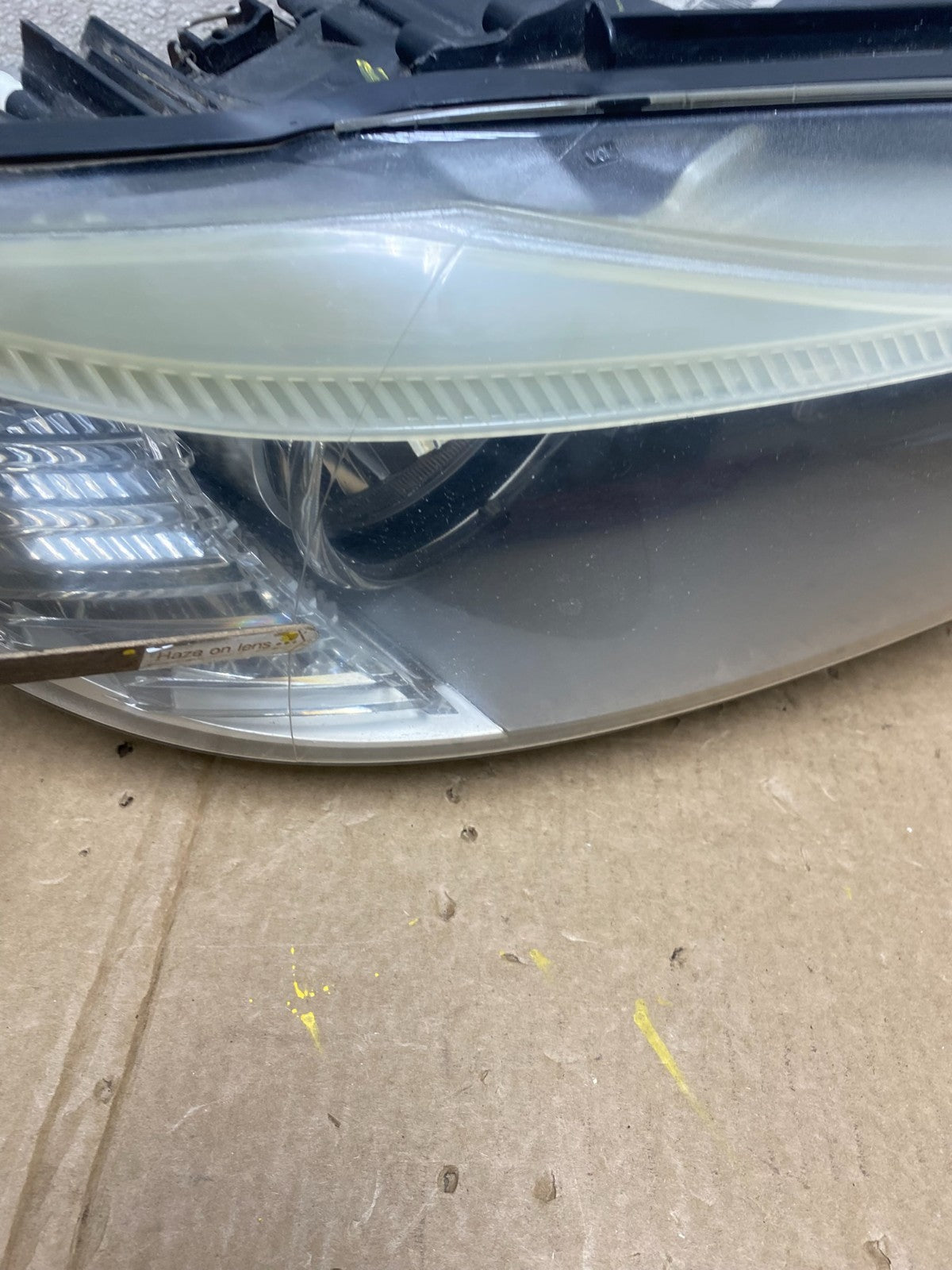 2009-2011 BMW 3 Series 328i 4/D Sedan Headlight Halogen Right Passenger U9793 DW4