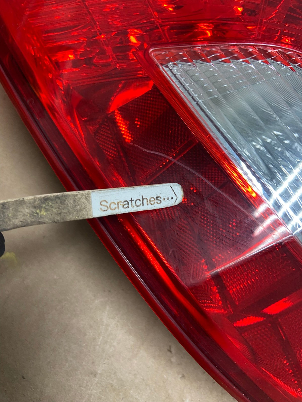 2009 2010 2011 Nissan Maxima Right Passenger RH Side Tail light AG4634 LK3