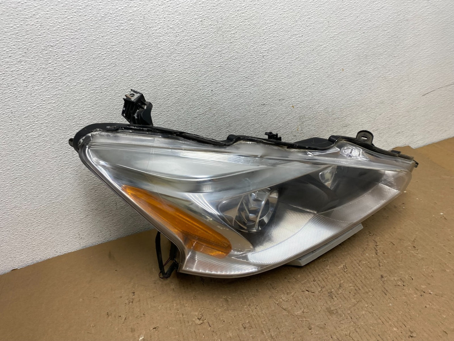 2013 2014 2015 Nissan Altima Right Passenger RH Halogen Headlight AD8799 DW2
