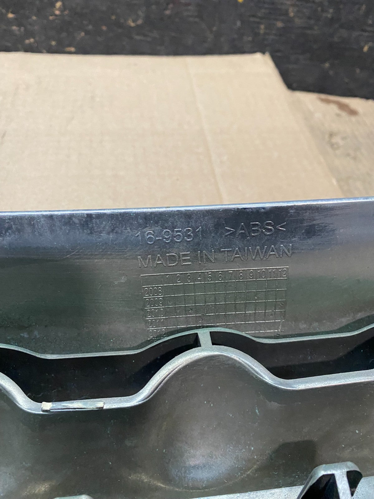 2006 2007 2008 Infiniti Fx35 Front Upper Grill Grille W/ Emblem OEM X3638 DG12