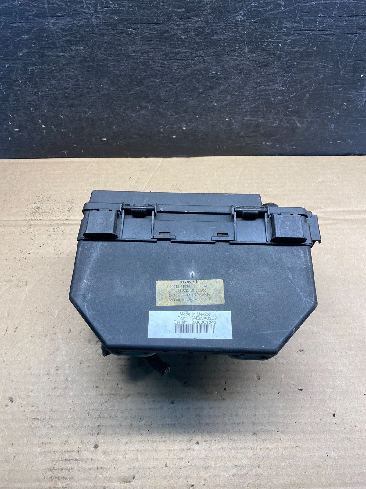 2009 Liberty Nitro TIPM Power Integrated Fuse Box Module AH9904 DW2