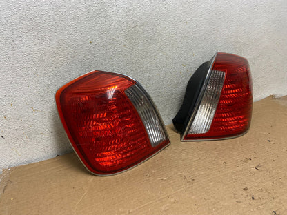 2004 2005 Hyundai XG350 XG Left+Right Tail Lights AH8960 LK1