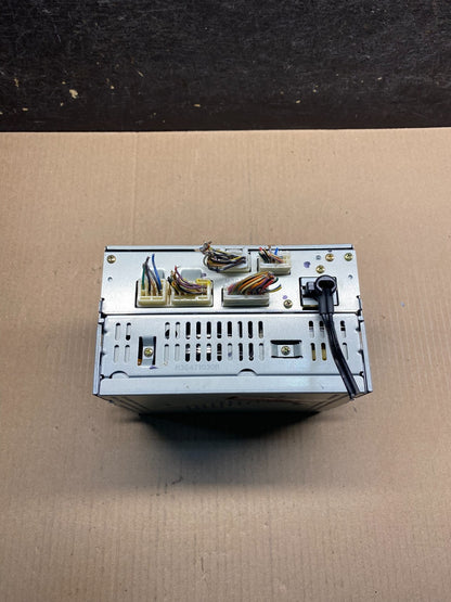 2004 2005 Nissan Armada QX56 Radio Stereo Audio CD Player Receiver ai5318 DG5