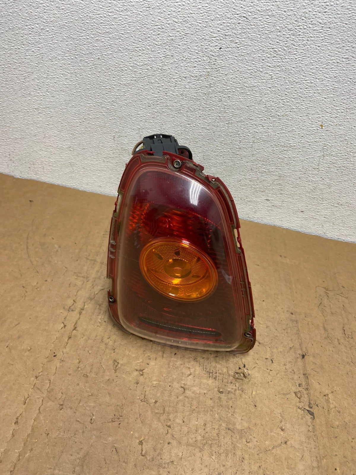 2007 2008 2009 2010 Mini Cooper Left Driver Lh Side tail light AD0638 LK0