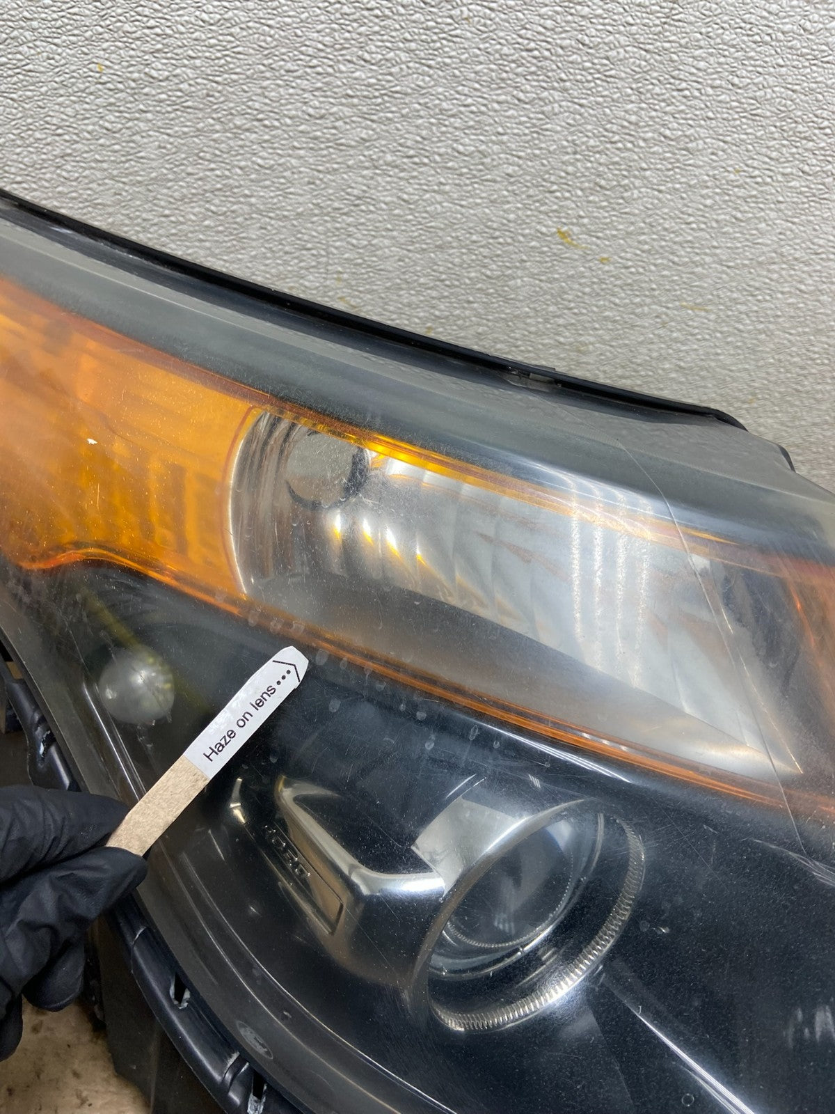 2011 to 2015 Ford Explorer Right Passenger Halogen Headlight Oem AA4228 DW4