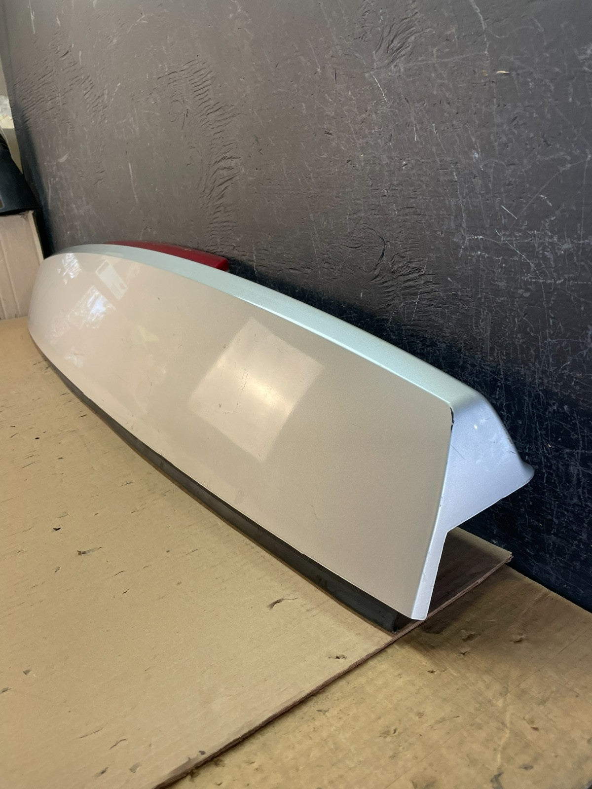 2007-2014 Chevrolet Tahoe Suburban Yukon Spoiler Wing 3rd Brake Light AE0756 DG1