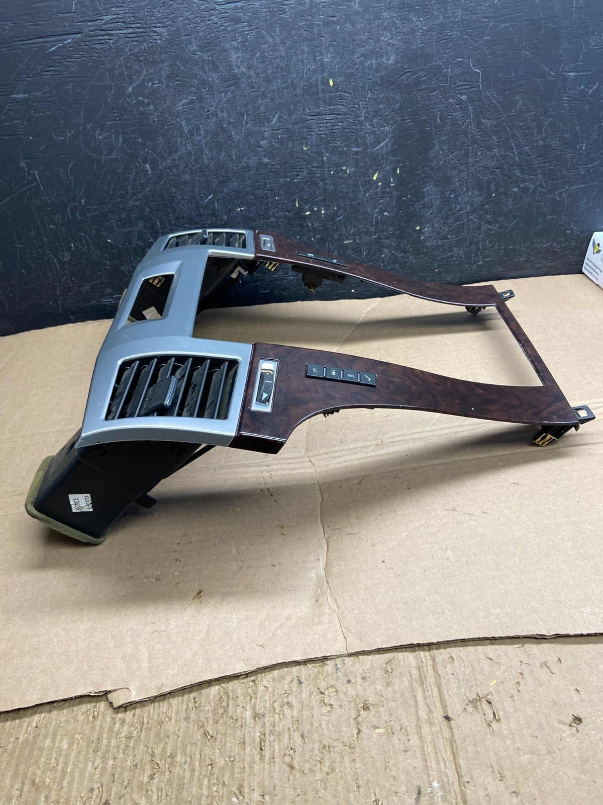 2007-2014 Cadillac Escalade Center Dash Trim Radio Bezel Vent Wood AF1834 DG1