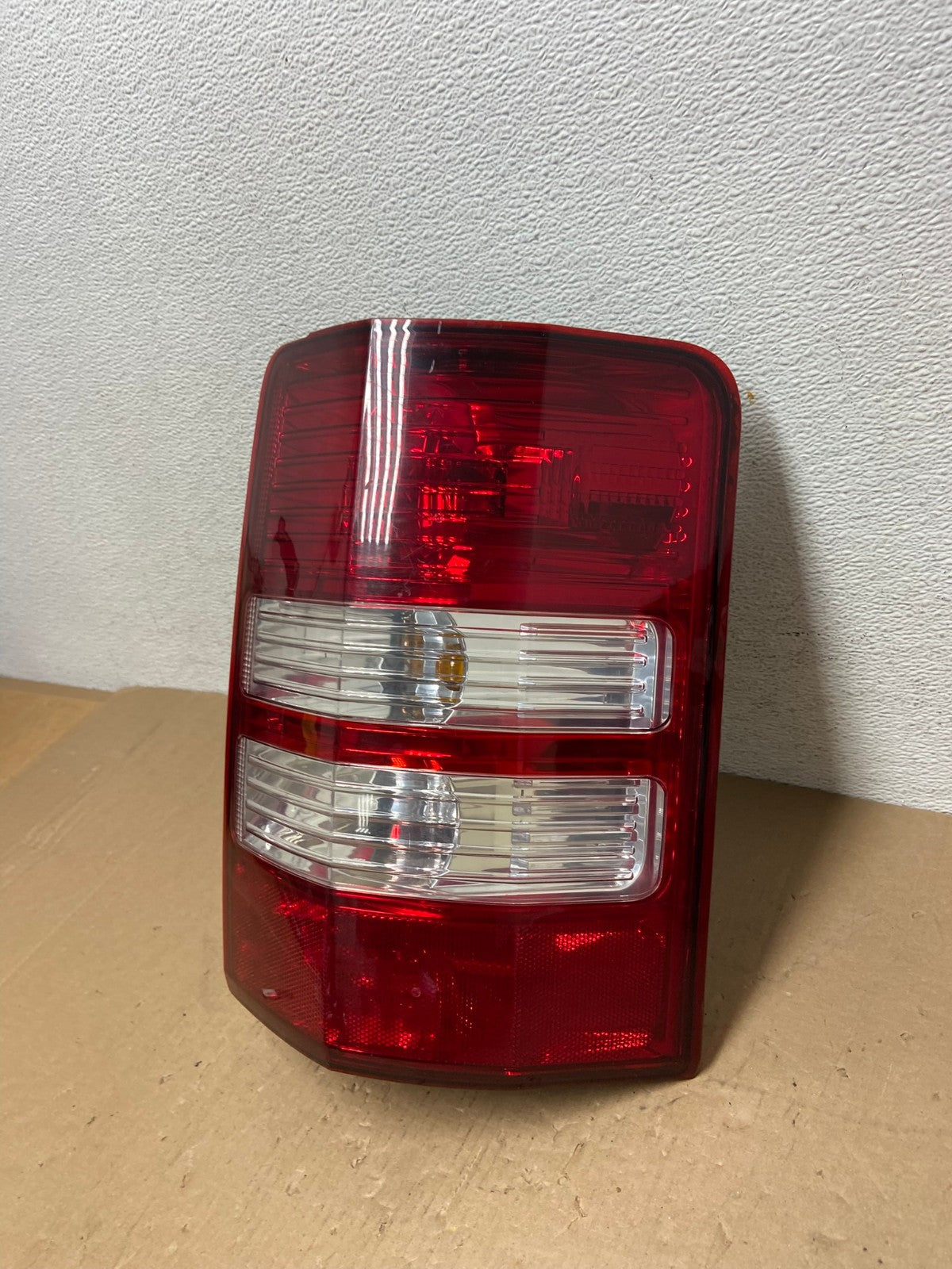 2008 to 2012 Jeep Liberty Right Passenger RH Side Tail Light AD7671 LK1
