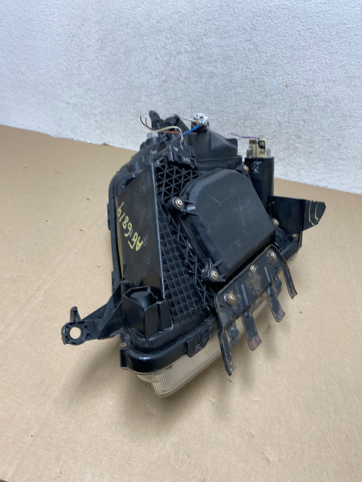 2004 - 2005 Toyota Prius Right Passenger RH Side Headlight Xenon Hid AG6819 DW7