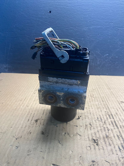 2005 2006 2007 Ford F250 F350 SD ABS Anti Lock Brake Pump Module AC0930 DG3
