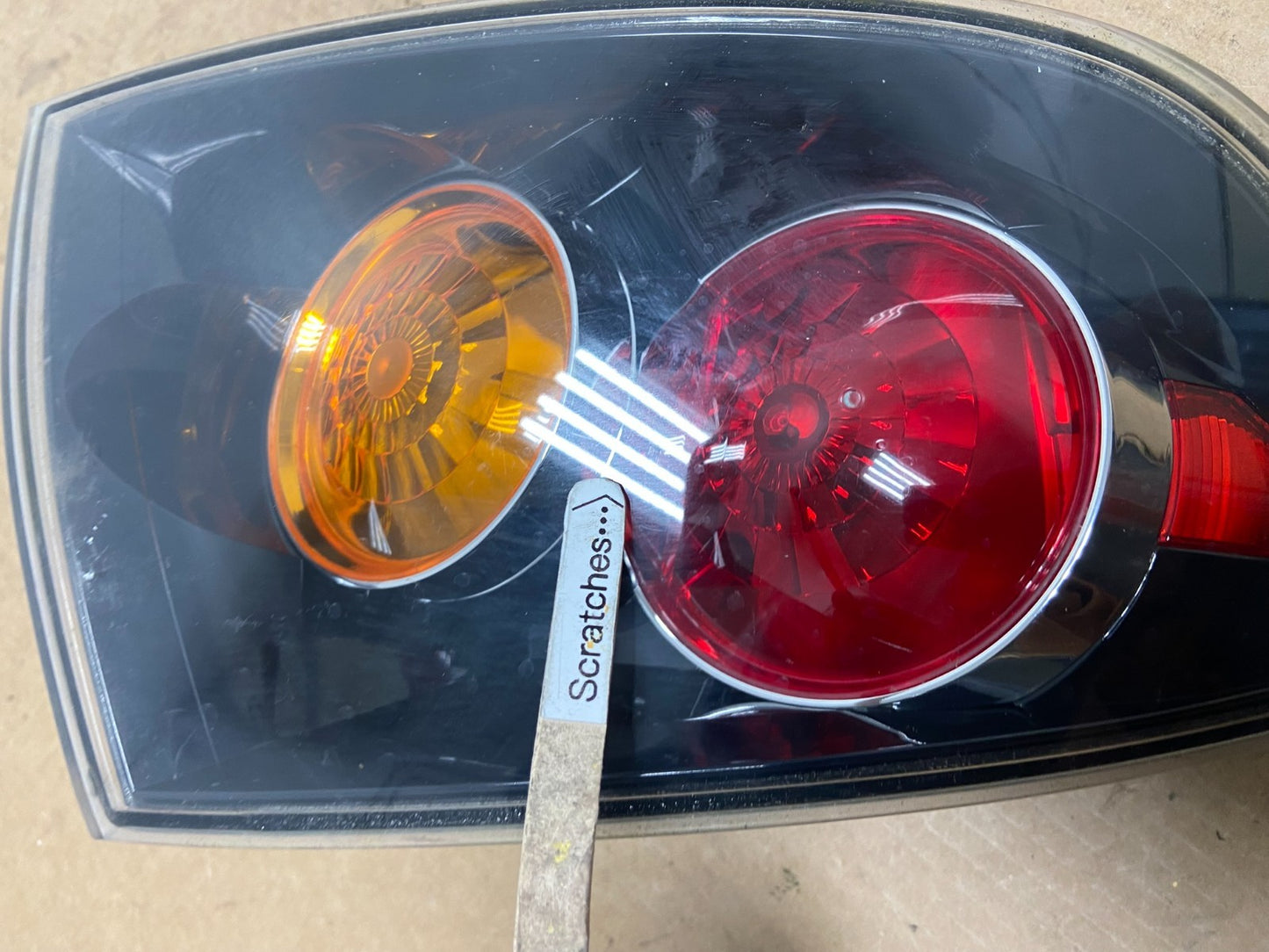 2004 2005 Mazda 3 Left Driver LH Side Tail Light OEM AC3129 DW3