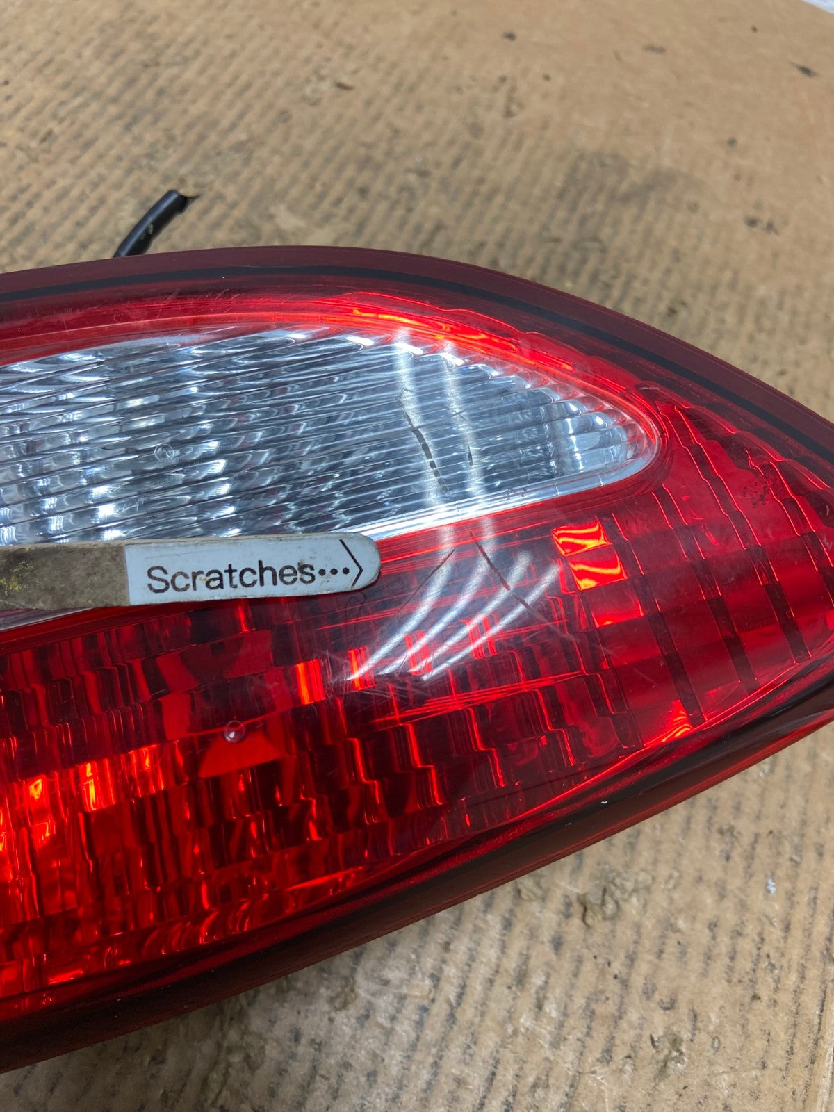 2006 2007 Subaru Tribeca B9 Right Passenger Side Tail Light Inner AE2741 LK3