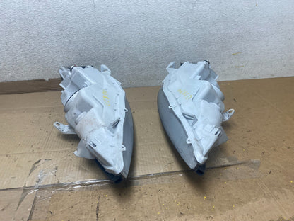 2005 to 2006 Toyota Camry Left+Right Side Set Halogen Headlights U2884 DW13