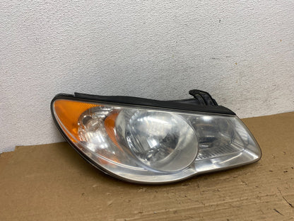 2007 2008 2009 2010 Hyundai Elantra Right Passenger Side Headlight AD4088 DW0
