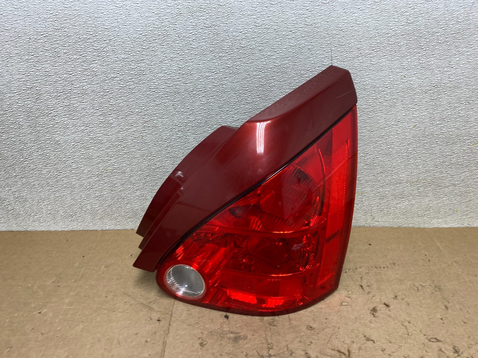 2004 2005 2006 2007 2008 Nissan Maxima Right Passenger Tail Light Oem X2351 DW0