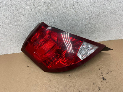 2003-2007 Saturn Ion Left Driver LH Side Tail Light Tail Light AF4794 LK0