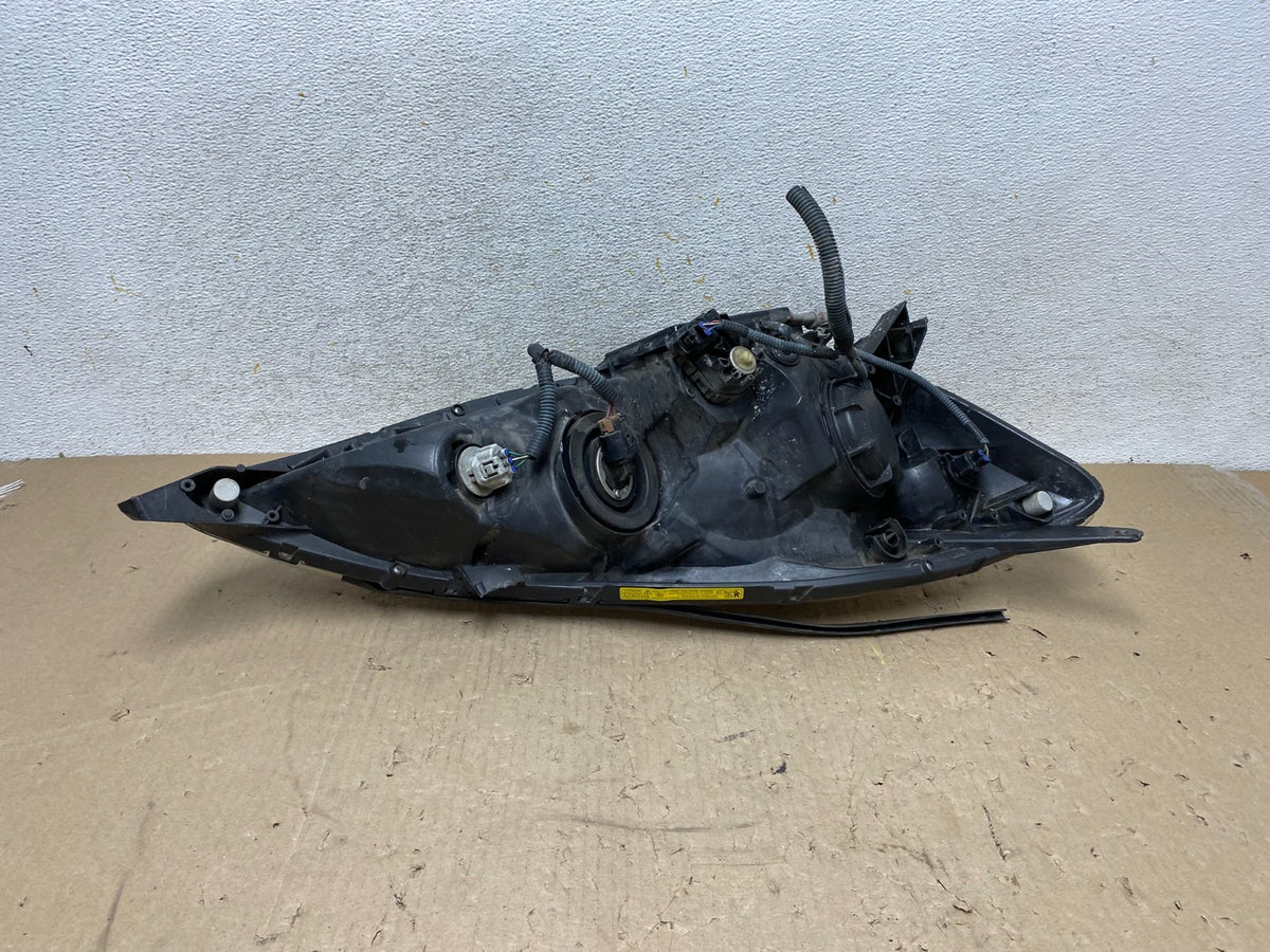 2006 to 2010 Toyota Sienna Left Driver Lh Side Headlight Halogen AH7635 DW7