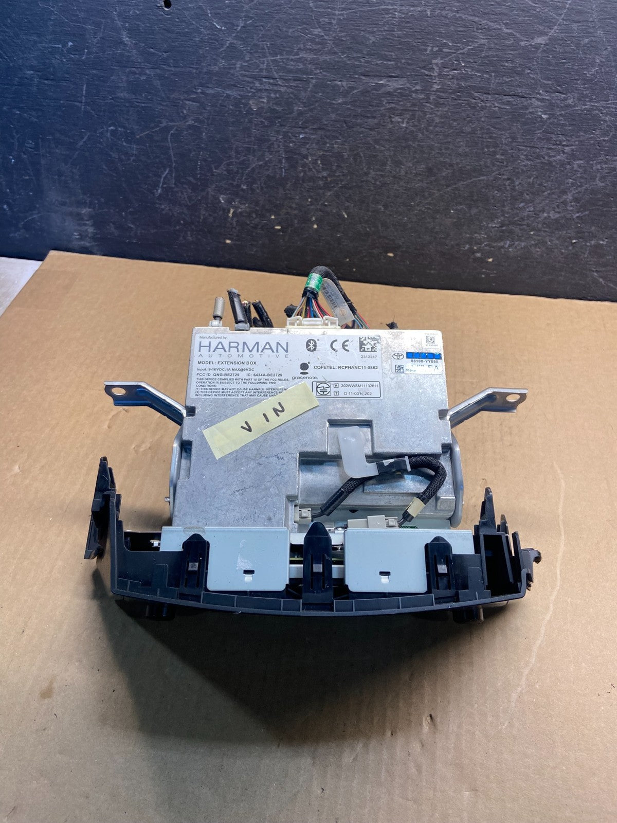 2012 to 2015 Toyota Prius V Radio Stereo Receiver CD Player AF9384 DG5