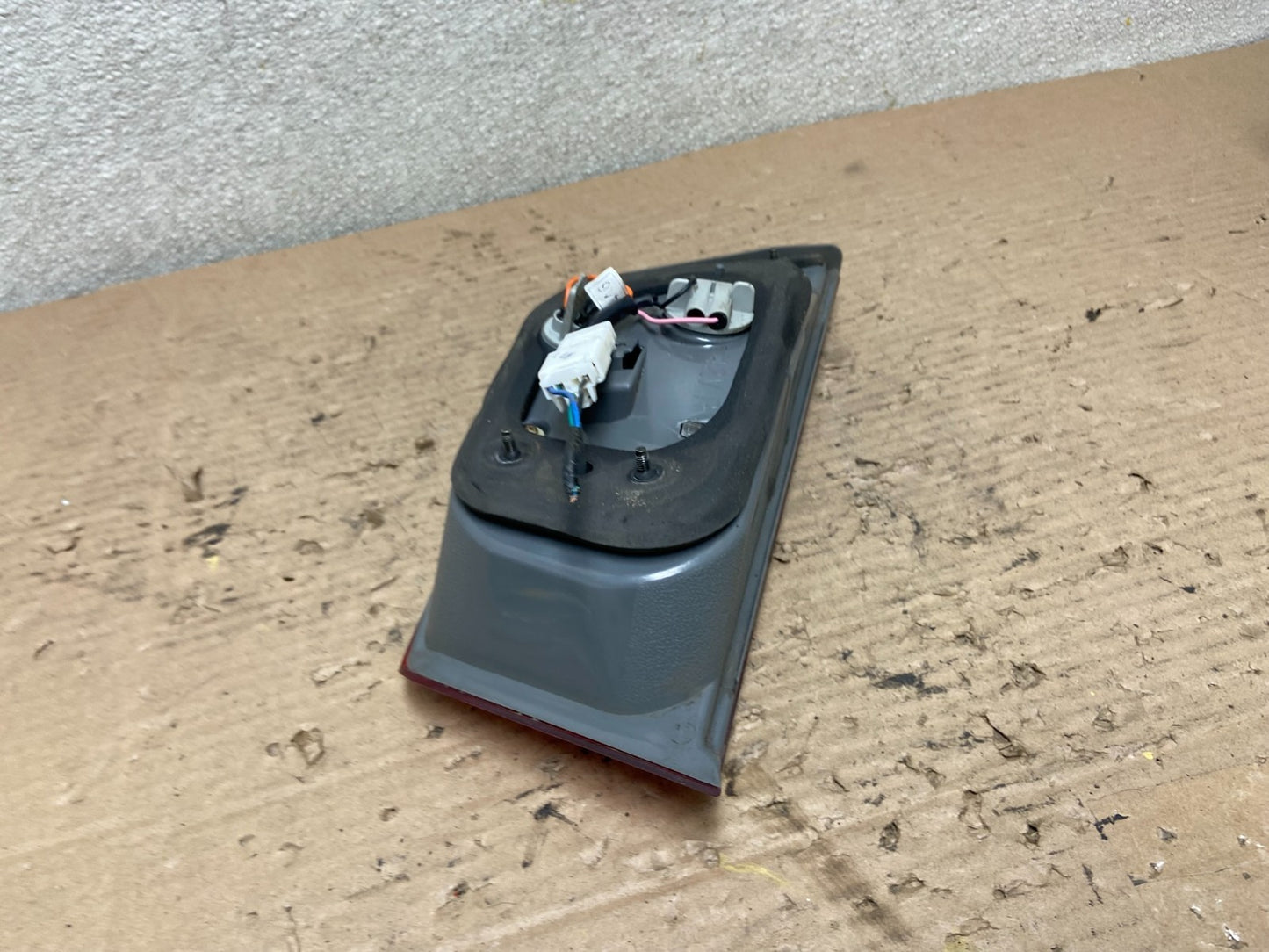 2006 2007 2008 Hyundai Sonata Right Passenger Rh Inner Tail Light Oem AA9811 DG4