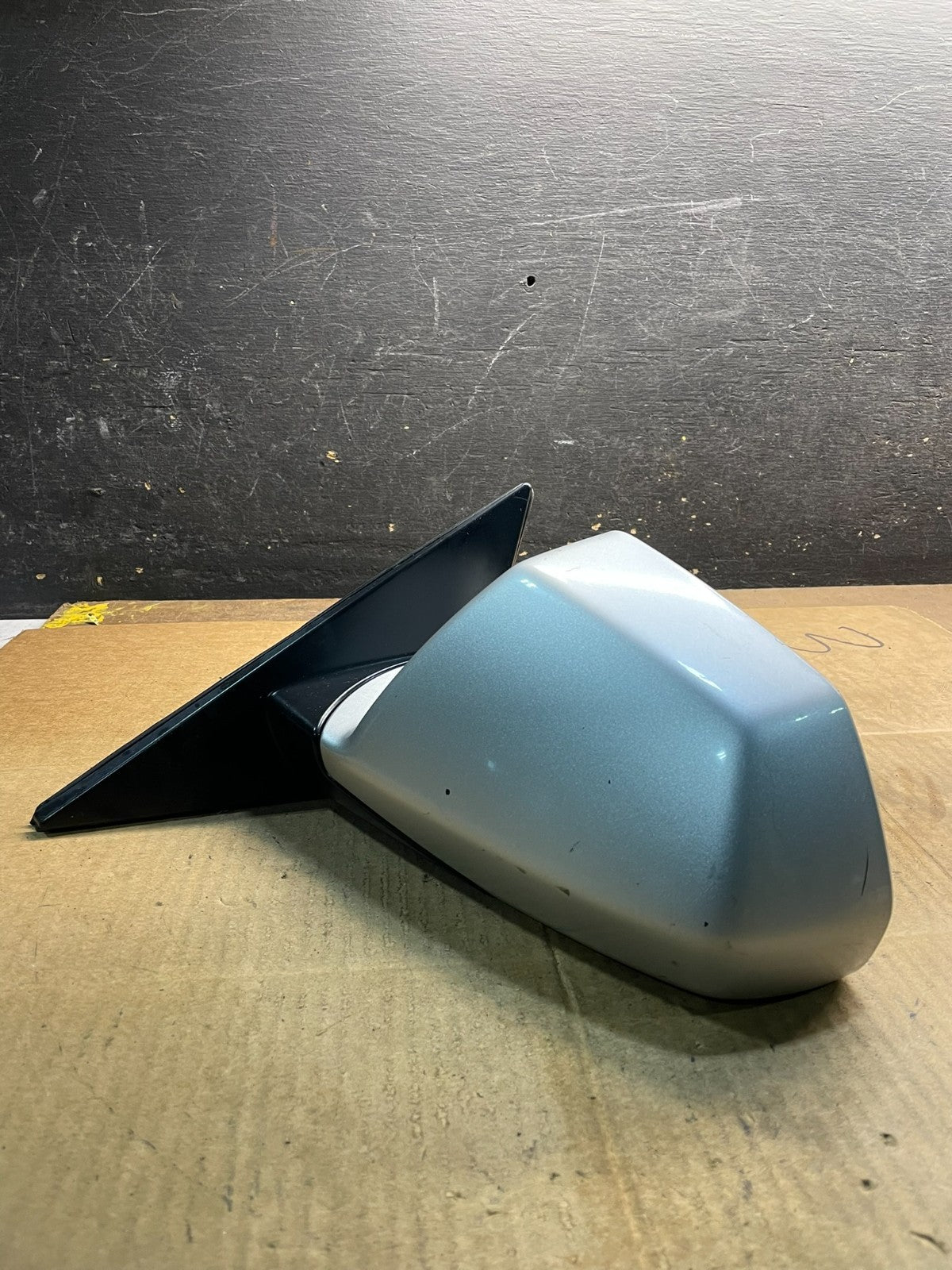 2008 to 2014 Cadillac CTS Left Driver Lh Power Door Mirror Oem Y4001 DG2
