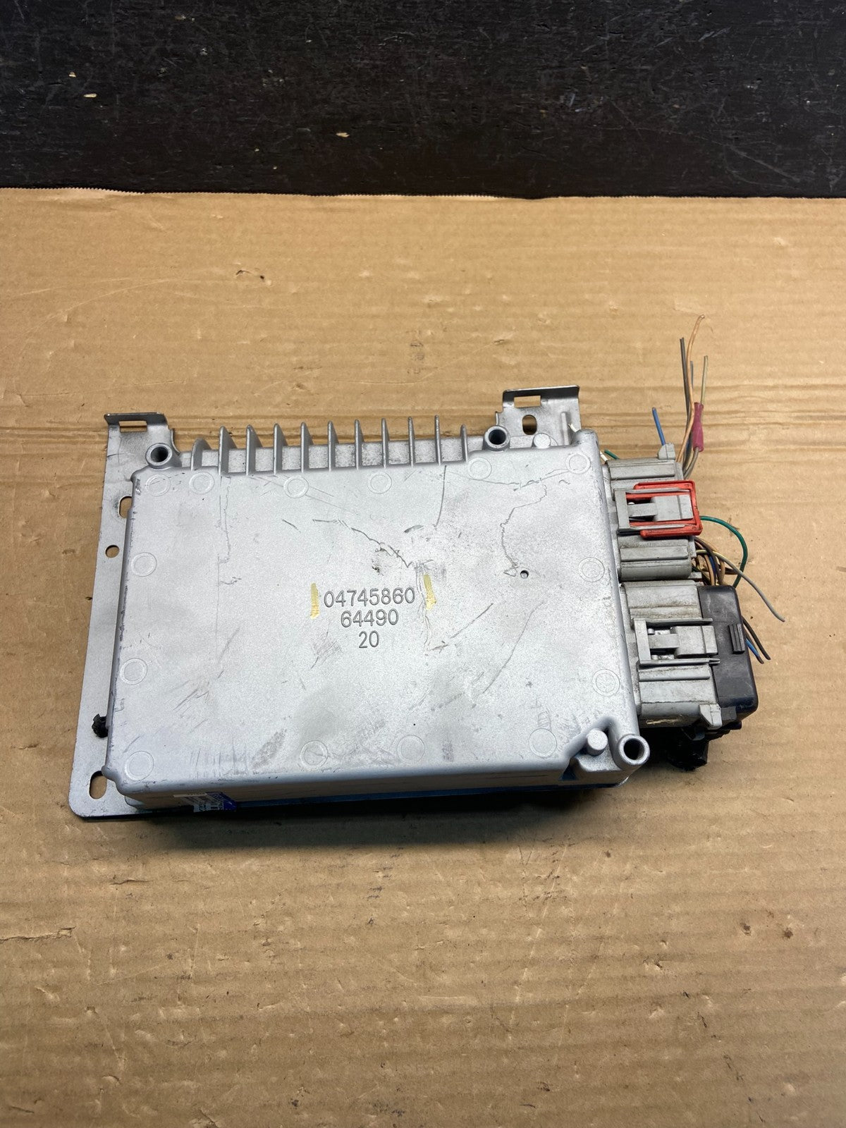 2002-2004 Dodge Intrepid Engine Computer Control Module ECU AE4644 DG0