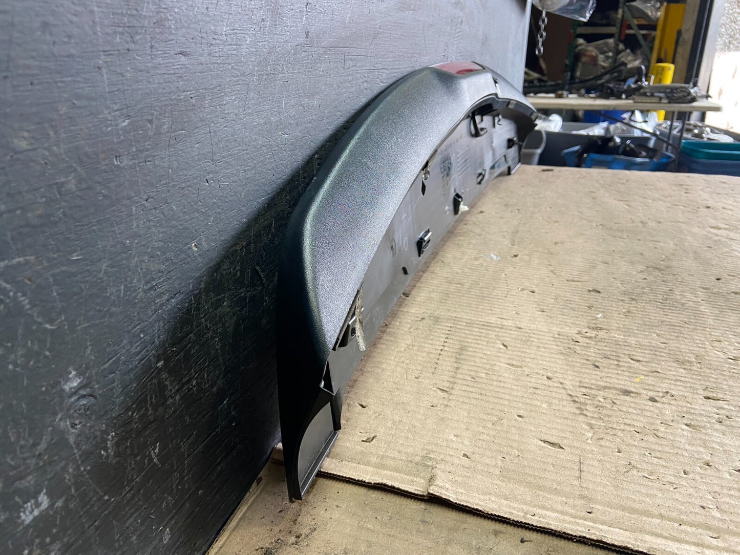 2007 to 2010 Jeep Compass Spoiler 3RD Third Break Light Rear E4752 DG18