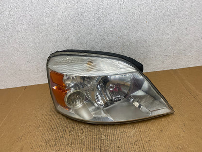 2004 - 2007 Ford Freestar Right Passenger RH Side Headlight Halogen AE2842 DW0