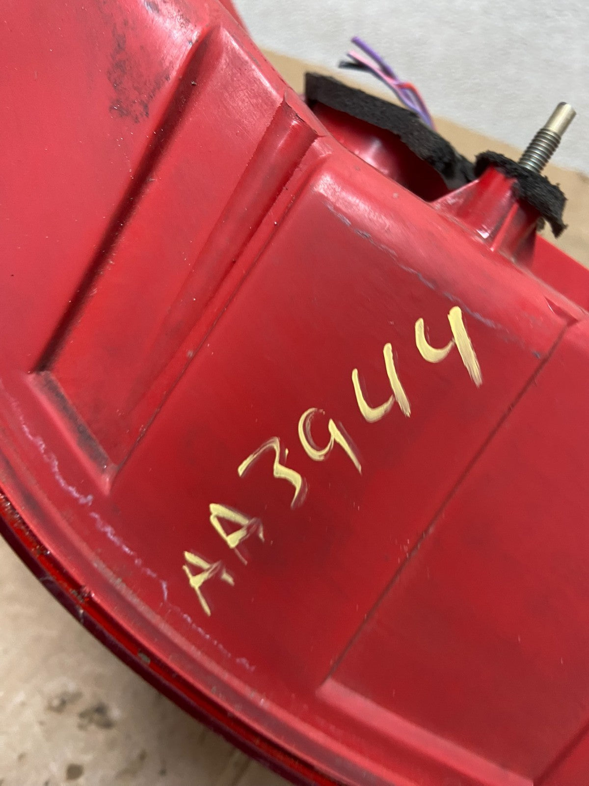2003 to 2004 Infiniti G35 Right Passenger Rh Side Tail Light Oem AA3944 DW6