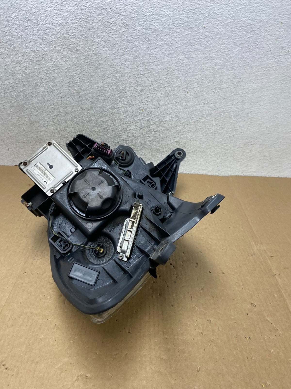 2008-2012 Buick Enclave Right Passenger Headlight Xenon Hid Two Ballast AF96657