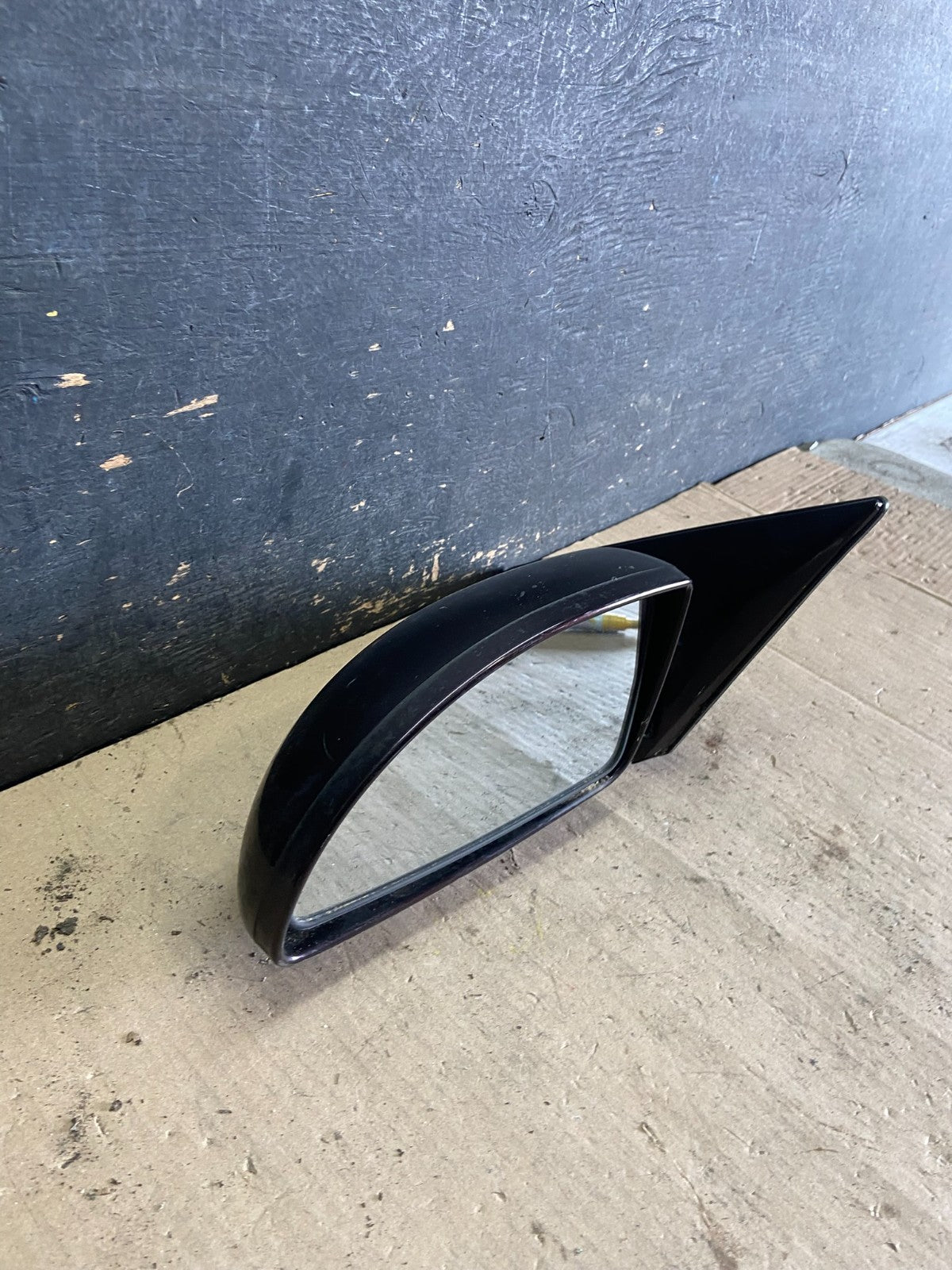 2007 to 2009 Kia Amanti Left Driver LH View Door Mirror Oem q5583 DG9