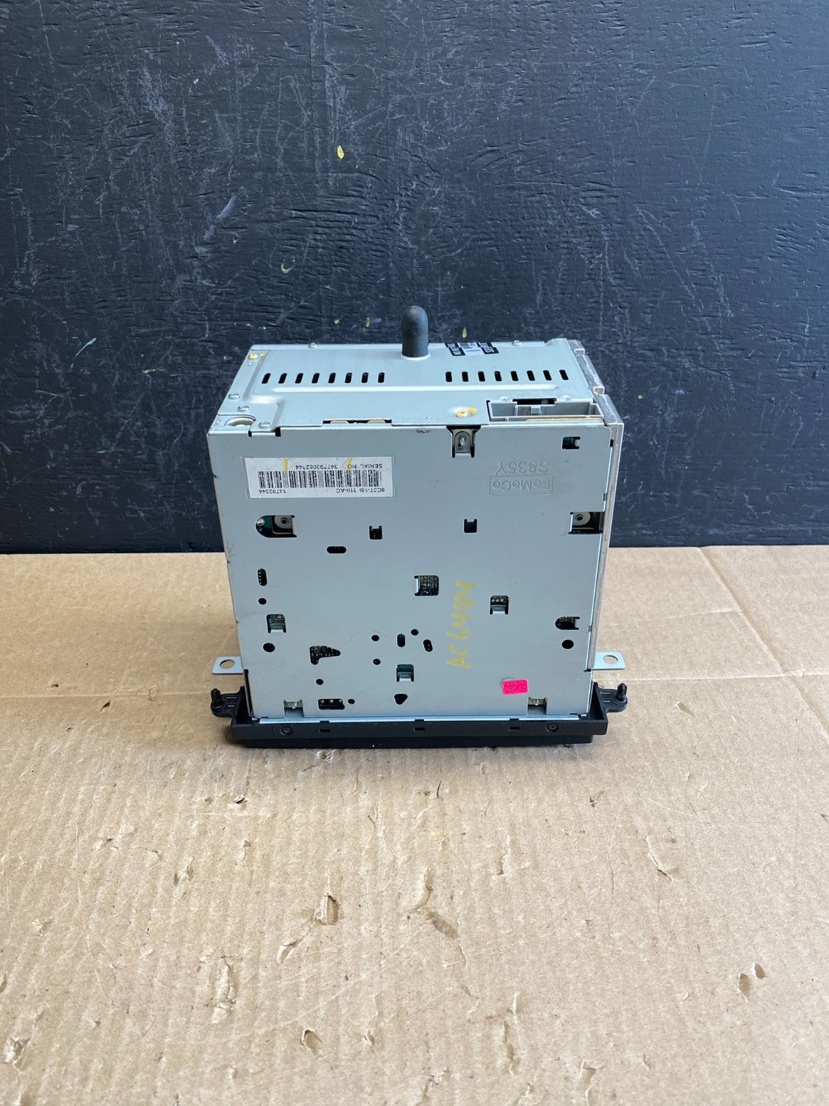 2008-2010 Ford E150 E250 E350 AM FM Radio Stereo Receiver ac6444 DG5