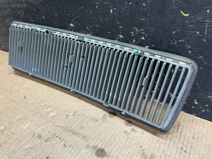1995 to 1997 Volvo 960 Front Grill Grille Y9643 PS6