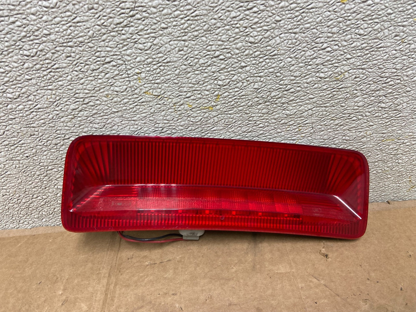 2012-2014 Ford Edge Lincoln MKX BB53-13A613-A 3rd Third Brake Light  AA26980