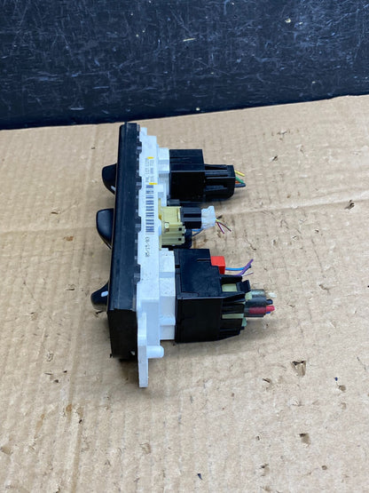 97 - 03 Ford F-150 F-250 F-350 Expeditio A/C Climate Control Temperature AC95732
