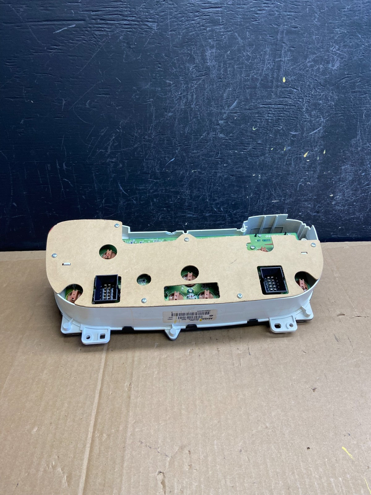 2003 Dodge Durango 4.7L Speedometer Instrument Cluster Gauge AD2148 DG5