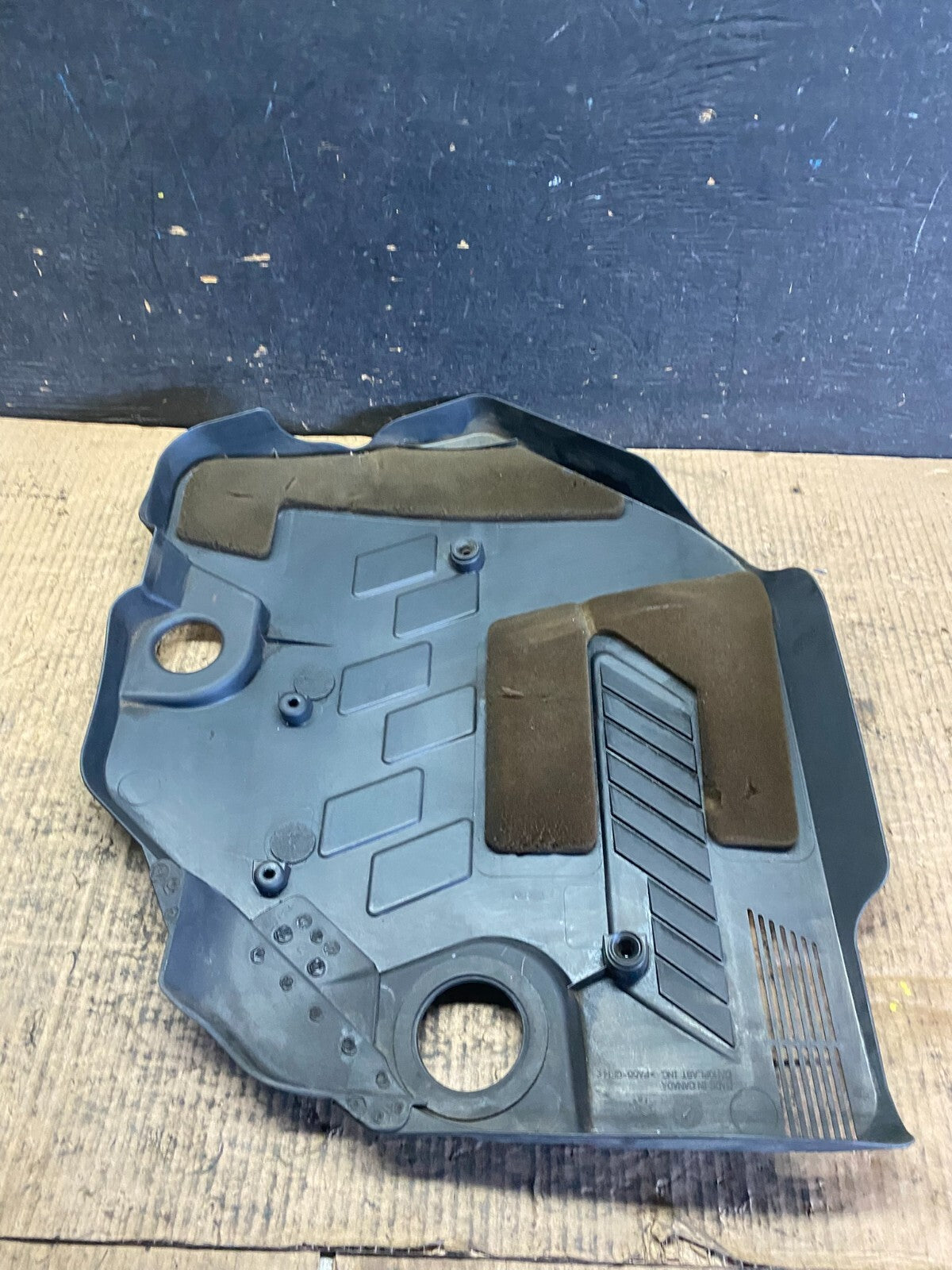 2007 to 2008  Saturn Aura 3.5L Engine Motor Cover N1986 PS7