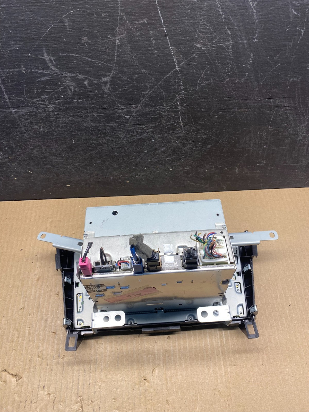 2017 to 2019 Nissan Rogue AM FM XM Radio CD Player Screen Receiver AG3977 DG5
