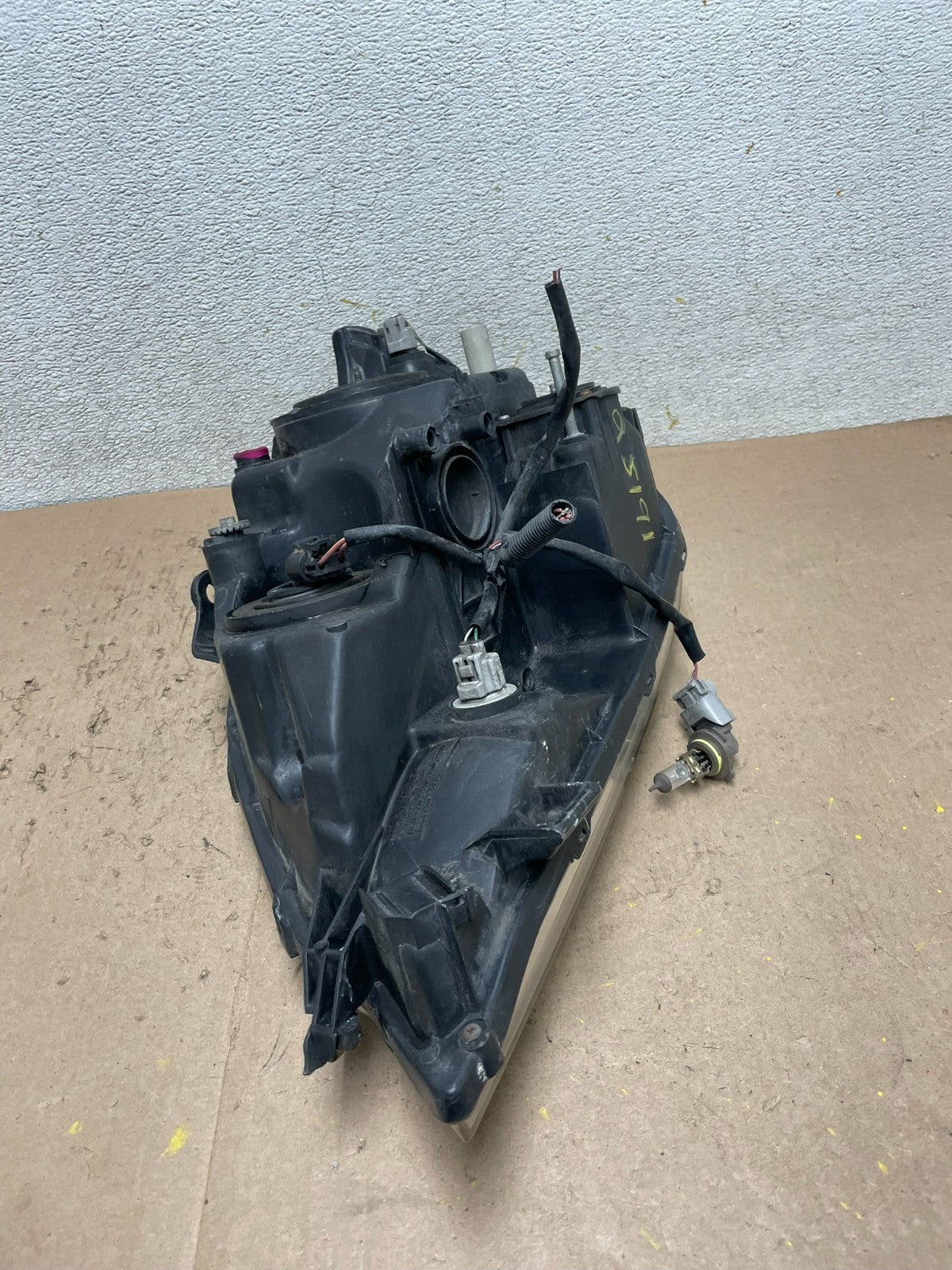 1999 to 2003 Lexus RX300 Right Passenger  Headlight Halogen Oem Q5191 DW15