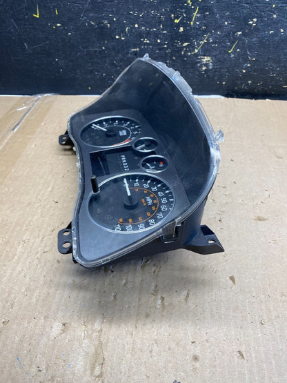 2006 to 2010 Hummer H3 Dash Cluster Gauge Speedometer OEM AB2105 DG2