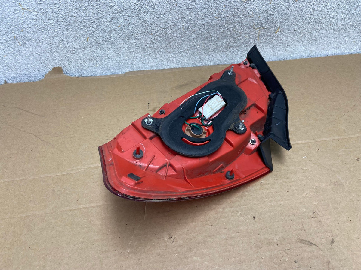 2007 to 2013 Infiniti G35 G37 Sedan Left Driver LH Side Tail Light AH7777 LK4